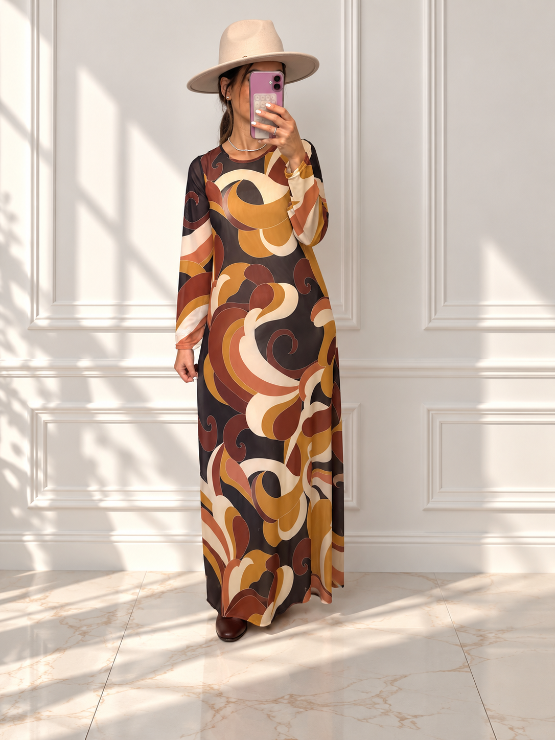 Robe Nesia motifs 70’s