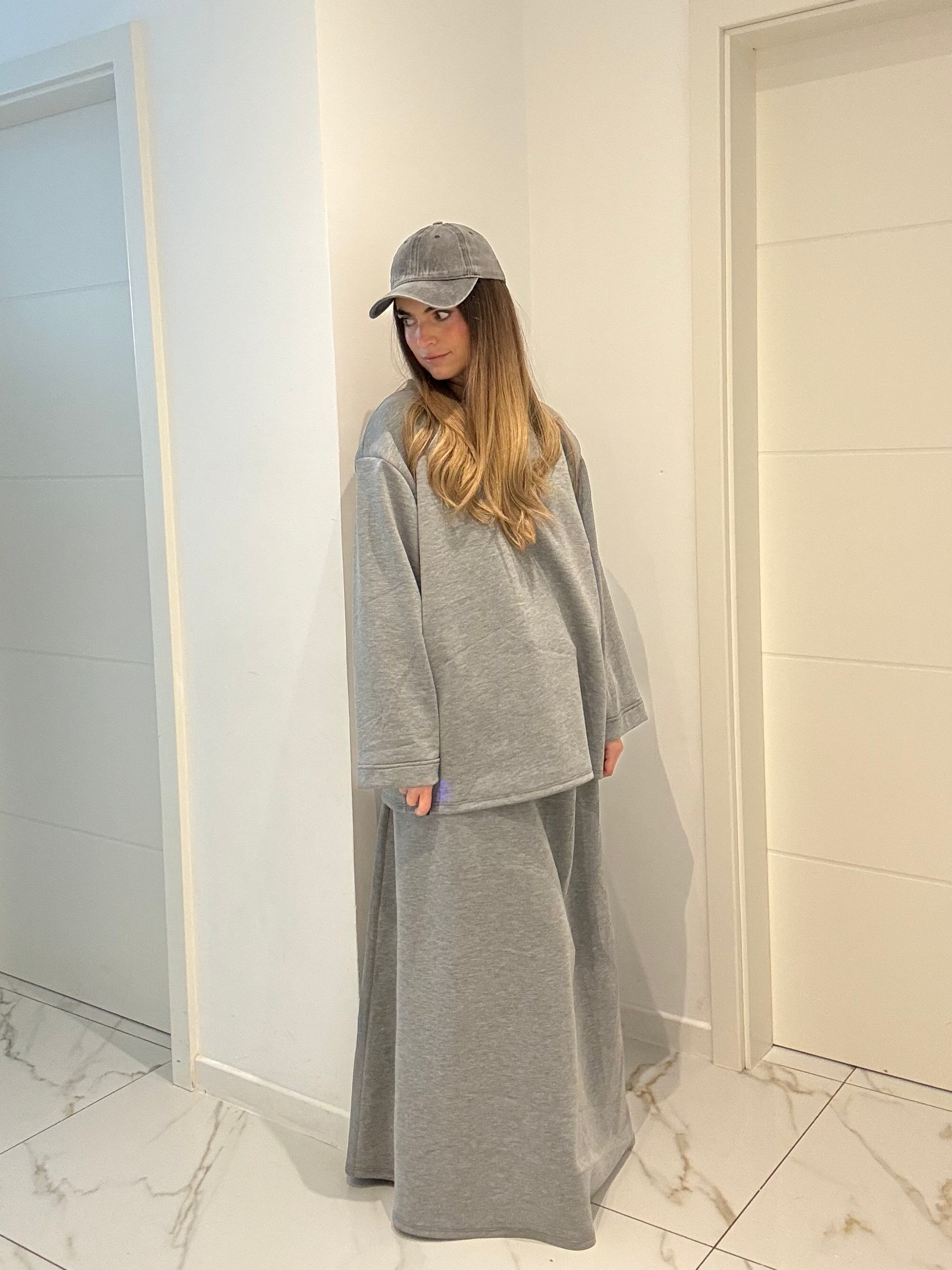 Ensemble jogging Yaeli Gris